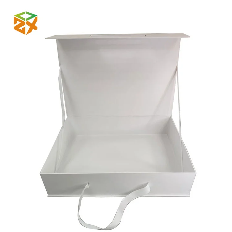 Hộp các tông từ tái chế